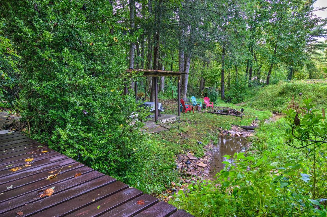 Shaw Creek Cottage With Fire Pit And Forest Views هيندرسونفيل المظهر الخارجي الصورة